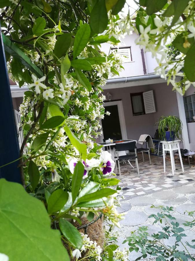 Holiday Home Nadia พูลา ภายนอก รูปภาพ